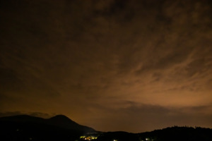 2020年8月21日白樺高原にある蓼科第二牧場からの夜空その２【星空高原】