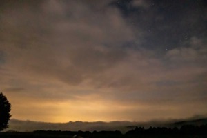 2020年8月25日白樺高原の蓼科第二牧場からの夜空【星空高原】